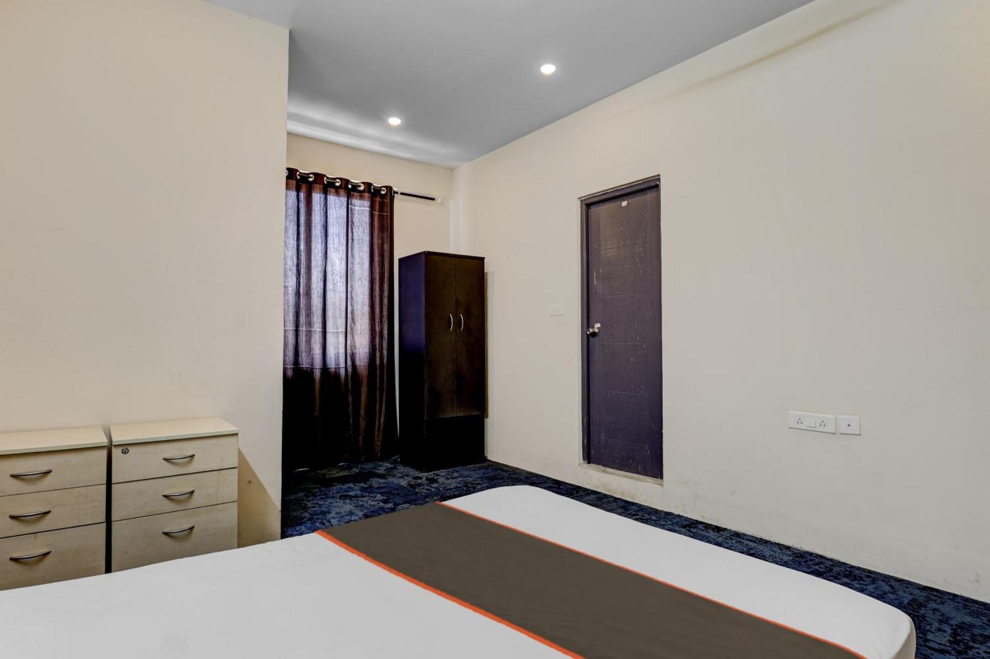Hotel O Crescent Shine Bangalore Bagian luar foto