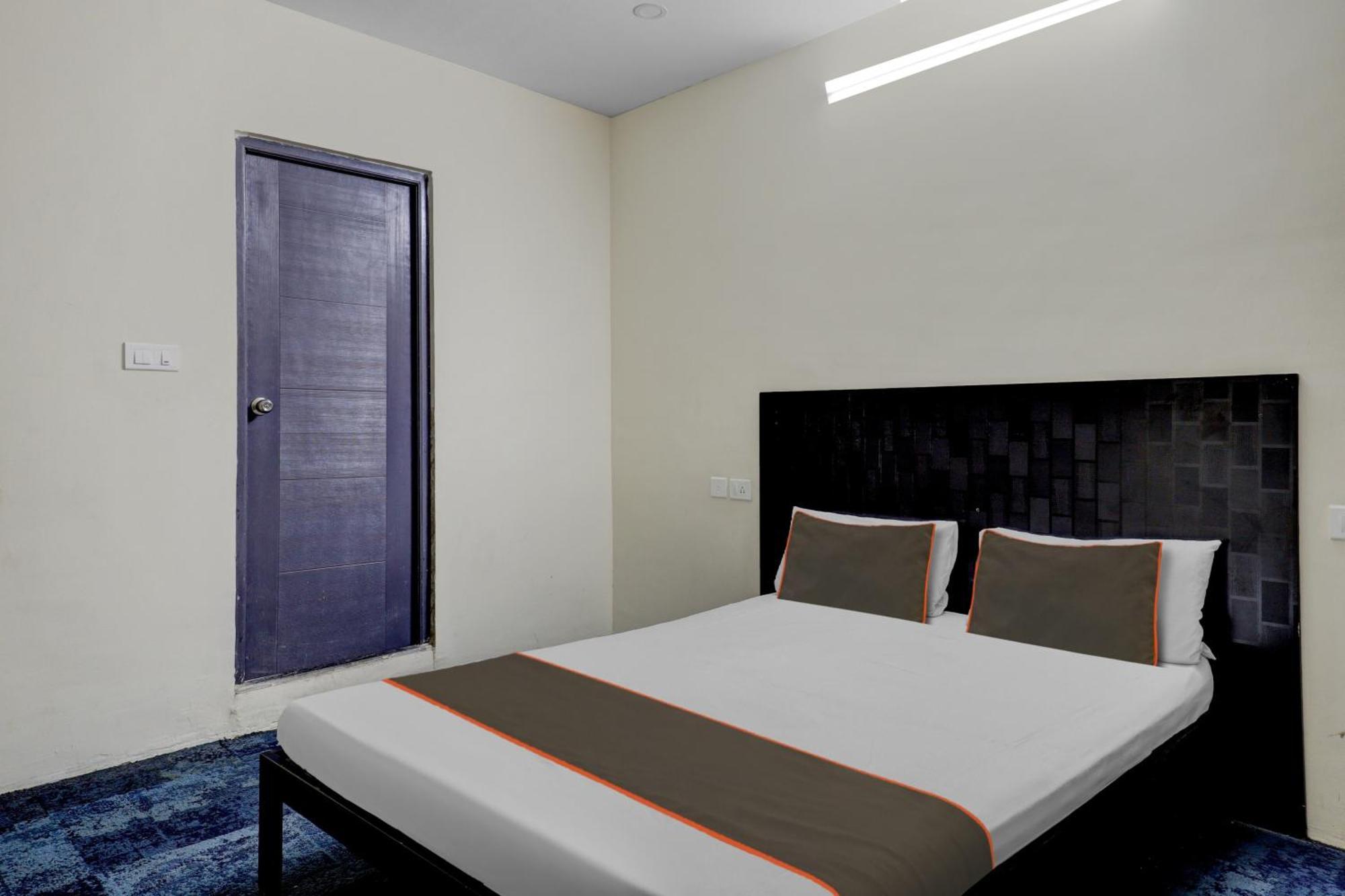 Hotel O Crescent Shine Bangalore Bagian luar foto